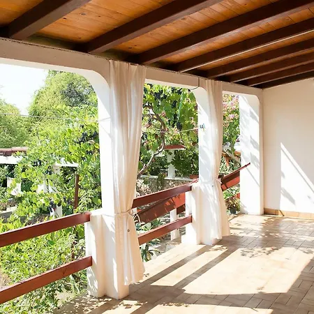 Apartament Lovor *