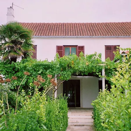Apartament Lovor